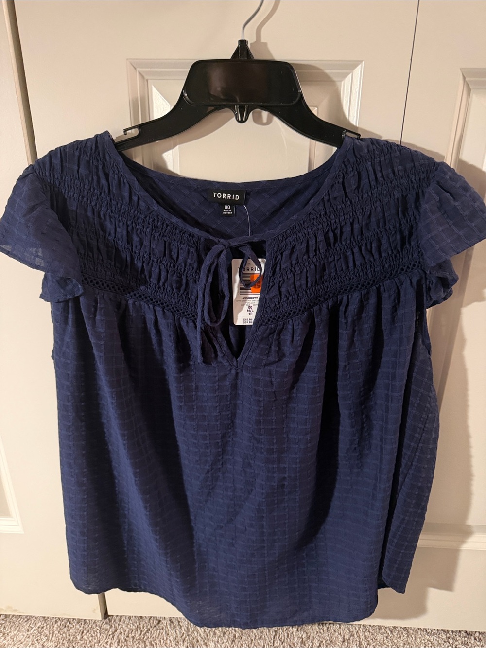 NWT Torrid cotton smocked yoke short sleeve tops. Color peacoat. Size 00/M.